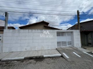 Casa Para Vender com 3 quartos sendo 2 suítes no bairro Serraria Brasil em Feira De Santana