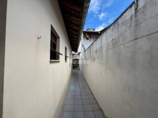 Casa Para Vender com 3 quartos sendo 2 suítes no bairro Serraria Brasil em Feira De Santana