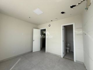 Sala Comercial Para Alugar no bairro São João em Feira De Santana