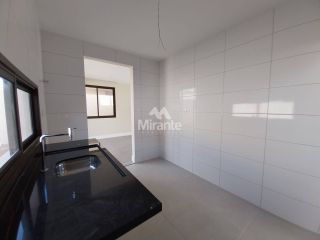 Casa de Condomínio Para Vender com 3 quartos sendo 3 suítes no bairro Sim em Feira De Santana