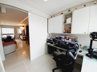 Apartamento Para Vender com 3 quartos sendo 3 suítes no bairro Santa Mônica em Feira De Santana