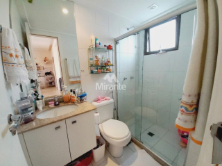 Apartamento Para Vender com 3 quartos sendo 3 suítes no bairro Santa Mônica em Feira De Santana