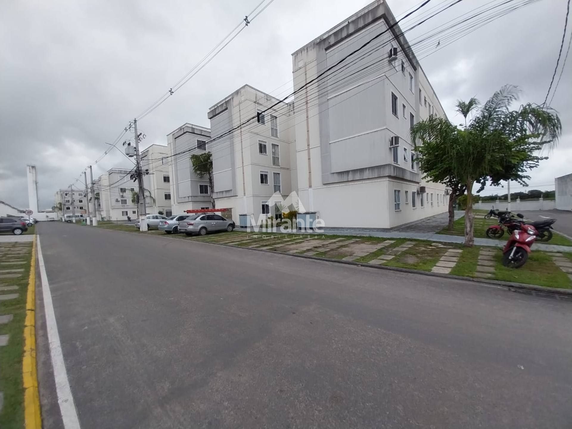 Apartamento Para Alugar com 1 suítes no bairro Papagaio em Feira De Santana