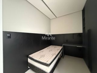 Casa de Condomínio Para Vender com 3 quartos  sendo 3 suítes no bairro Registro em Feira De Santana