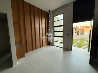 Casa de Condomínio Para Vender com 3 quartos  sendo 3 suítes no bairro Registro em Feira De Santana