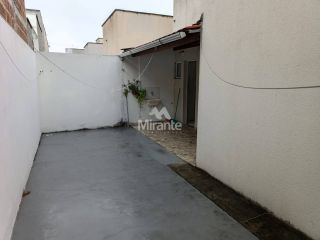Casa de Condomínio Para Alugar com 3 quartos sendo 1 suíte no bairro Sim em Feira De Santana