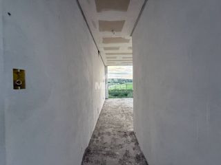 Casa de Condomínio Para Vender com 3 quartos sendo 3 suítes no bairro Novo Horizonte em Feira De Santana