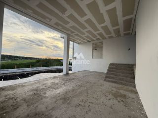 Casa de Condomínio Para Vender com 3 quartos sendo 3 suítes no bairro Novo Horizonte em Feira De Santana