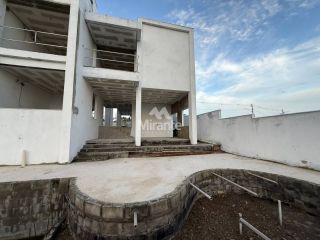 Casa de Condomínio Para Vender com 3 quartos sendo 3 suítes no bairro Novo Horizonte em Feira De Santana