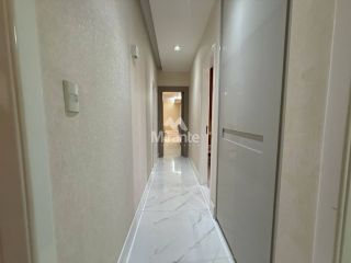 Apartamento Para Vender com 4 quartos sendo 4 suítes no bairro Santa Mônica em Feira De Santana