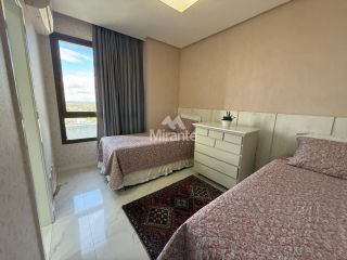 Apartamento Para Vender com 4 quartos sendo 4 suítes no bairro Santa Mônica em Feira De Santana