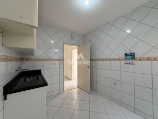 Casa Para Alugar com 3 quartos sendo 1 suíte no bairro Santa Mônica em Feira De Santana