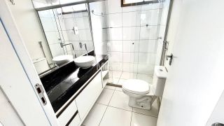 Casa de Condomínio Para Alugar com 4 quartos sendo1 suíte no bairro Registro em Feira De Santana