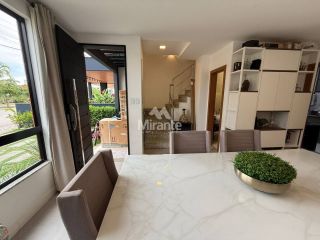 Casa de Condomínio Para Alugar com 3 quartos sendo 1 suíte no bairro Sim em Feira De Santana