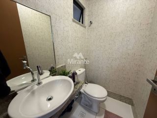 Casa de Condomínio Para Alugar com 3 quartos sendo 1 suíte no bairro Sim em Feira De Santana