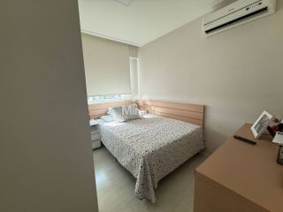 Apartamento Para Vender com 2 quartos sendo 1 suíte no bairro Olhos D Água em Feira De Santana
