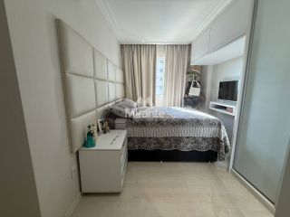 Apartamento Para Vender com 2 quartos sendo 1 suíte no bairro Olhos D Água em Feira De Santana
