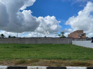 Lote / Terreno de Condomínio Para Vender no bairro Lagoa Salgada em Feira De Santana