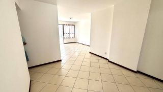 Apartamento Para Alugar com 3 quartos sendo 1 suíte no bairro Ponto Central em Feira De Santana
