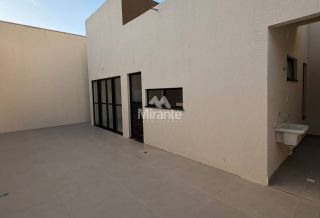 Casa de Condomínio Para Vender com 3 quartos sendo 2 suítes no bairro Registro em Feira De Santana