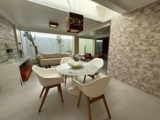 Casa de Condomínio Para Vender com 3 quartos sendo 3 suítes no bairro Parque Getúlio Vargas em Feira De Santana