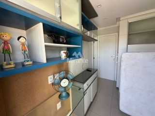 Casa de Condomínio Para Vender com 3 quartos sendo 3 suítes no bairro Parque Getúlio Vargas em Feira De Santana