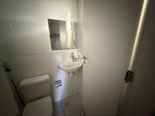 Casa de Condomínio Para Vender com 3 quartos sendo 3 suítes no bairro Parque Getúlio Vargas em Feira De Santana