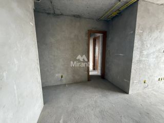Apartamento Para Vender com 3 quartos sendo 3 suítes no bairro Santa Mônica em Feira De Santana