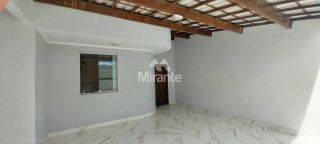 Casa Para Vender com 3 quartos sendo 2 suítes no bairro Santa Mônica em Feira De Santana