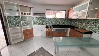 Casa de Condomínio Para Vender com 3 quartos sendo 1 suíte no bairro Muchila em Feira De Santana