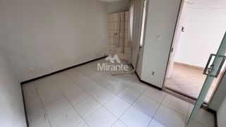 Casa de Condomínio Para Vender com 3 quartos sendo 1 suíte no bairro Muchila em Feira De Santana