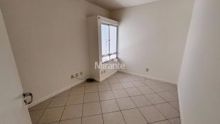Casa de Condomínio Para Vender com 3 quartos sendo 1 suíte no bairro Brasília em Feira De Santana