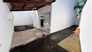 Casa de Condomínio Para Vender com 3 quartos sendo 1 suíte no bairro Brasília em Feira De Santana