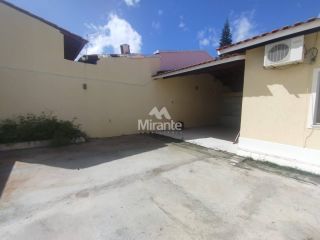 Casa de Condomínio Para Vender com 2 quartos sendo 1 suíte no bairro vila olimpia em Feira De Santana