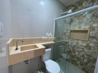 Casa de Condomínio Para Alugar com 3 quartos sendo 2 suítes no bairro Sim em Feira De Santana