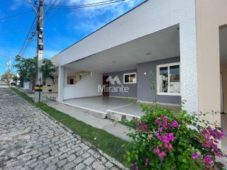 Casa de Condomínio Para Alugar com 3 quartos sendo 2 suítes no bairro Sim em Feira De Santana
