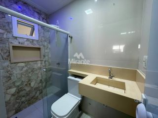 Casa de Condomínio Para Alugar com 3 quartos sendo 2 suítes no bairro Sim em Feira De Santana