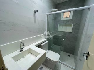 Casa de Condomínio Para Alugar com 3 quartos sendo 2 suítes no bairro Sim em Feira De Santana