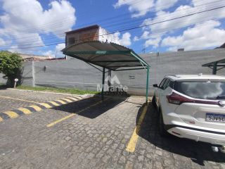 Apartamento Para Alugar com 3 quartos sendo 1 suíte no bairro Muchila em Feira De Santana