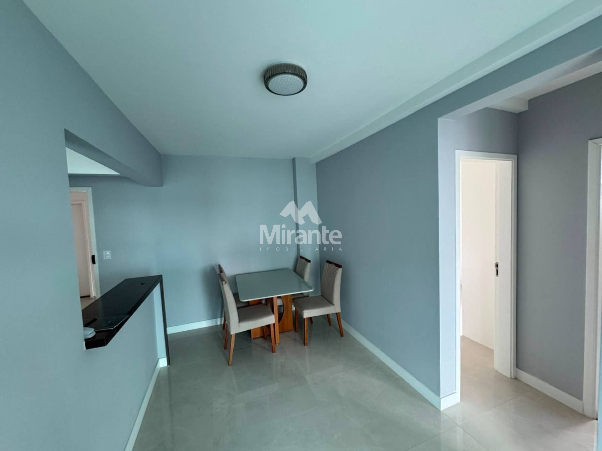 Apartamento Para Alugar com 2 quartos no bairro Sim em Feira De Santana