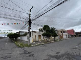 Casa Para Vender no bairro Ponto Central em Feira De Santana