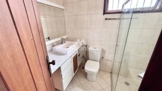 Casa Para Vender com 4 quartos sendo 3 suítes no bairro Sim em Feira De Santana
