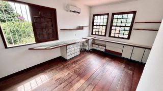 Casa Para Vender com 4 quartos sendo 3 suítes no bairro Sim em Feira De Santana