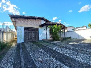 Casa Para Vender com 3 quartos sendo 1 suíte no bairro Centro em Feira De Santana