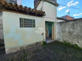 Casa Para Vender com 3 quartos sendo 1 suíte no bairro Centro em Feira De Santana