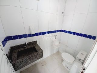 Sala Comercial, no 1º Andar, Para Alugar no bairro Conceição em Feira De Santana