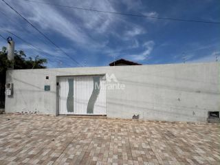 Casa Para Vender com 3 quartos sendo 1 suíte no bairro Jardim Acácia em Feira De Santana
