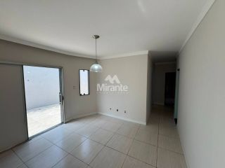 Casa Para Vender com 3 quartos sendo 1 suíte no bairro Jardim Acácia em Feira De Santana