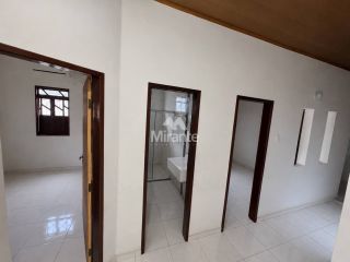 Casa Para Vender com 5 quartos no bairro Tomba em Feira De Santana