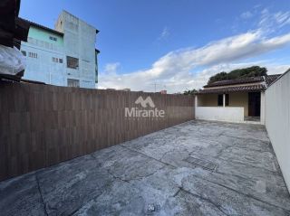Casa Para Vender com 5 quartos no bairro Tomba em Feira De Santana